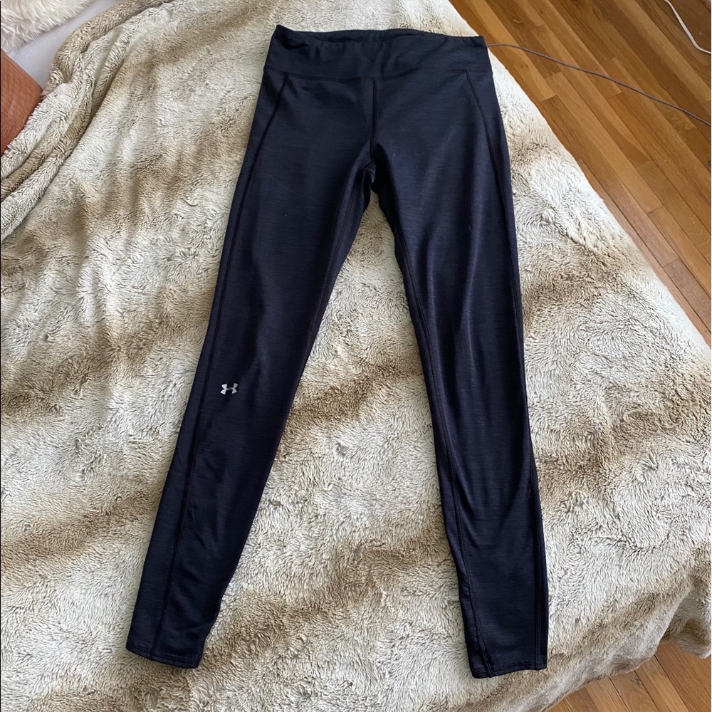 Full length Under Armour athletic leggings - Black
